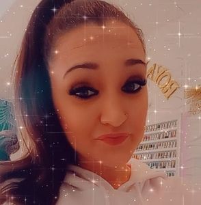 Meet your Posher, Krystal